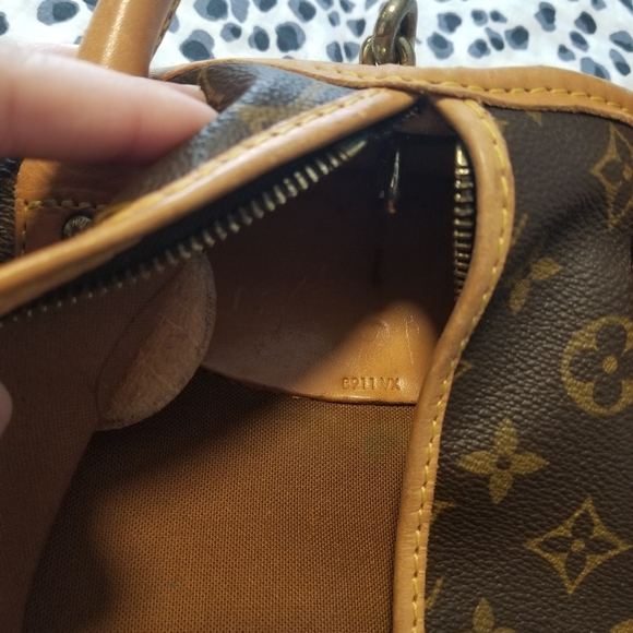 Louis Vuitton Garment Bag - Picture 15 of 15